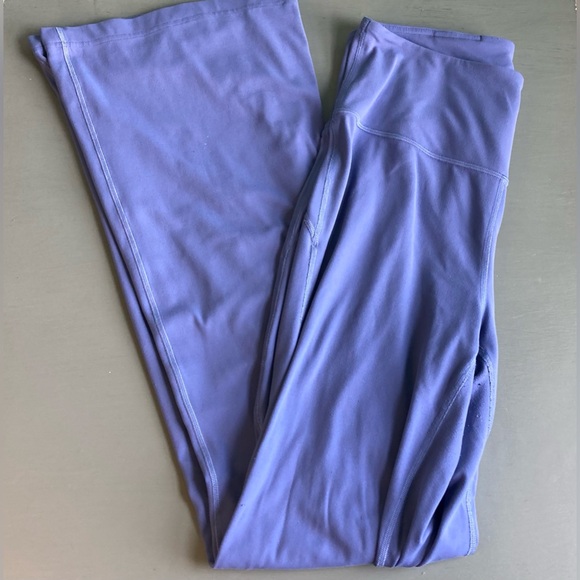 Lululemon Groove Super-High-Rise Flared Pant Nulu Water Drop - Picture 4 of 10